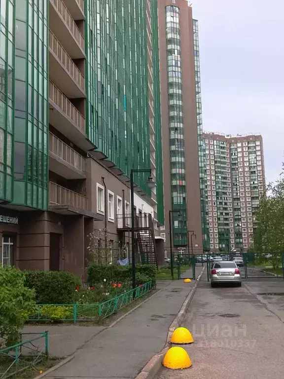 2-к кв. Ленинградская область, Мурино Всеволожский район, бул. ... - Фото 0