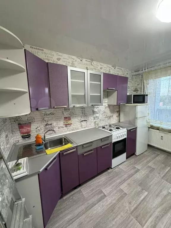 1-к. квартира, 40 м, 1/10 эт. - Фото 0