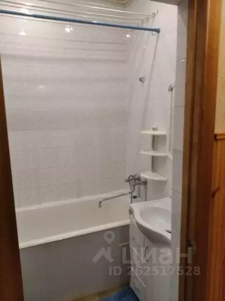 2-к кв. Курская область, Курск Республиканская ул., 24А (44.0 м) - Фото 1