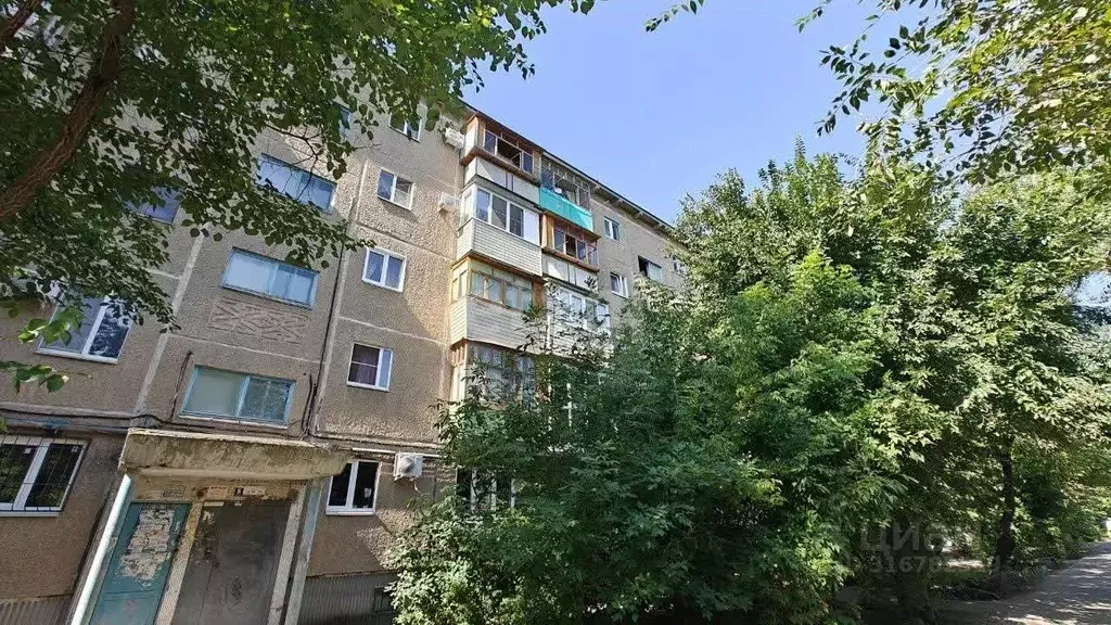 2-к кв. Волгоградская область, Волжский ул. Мира, 15 (43.7 м) - Фото 0
