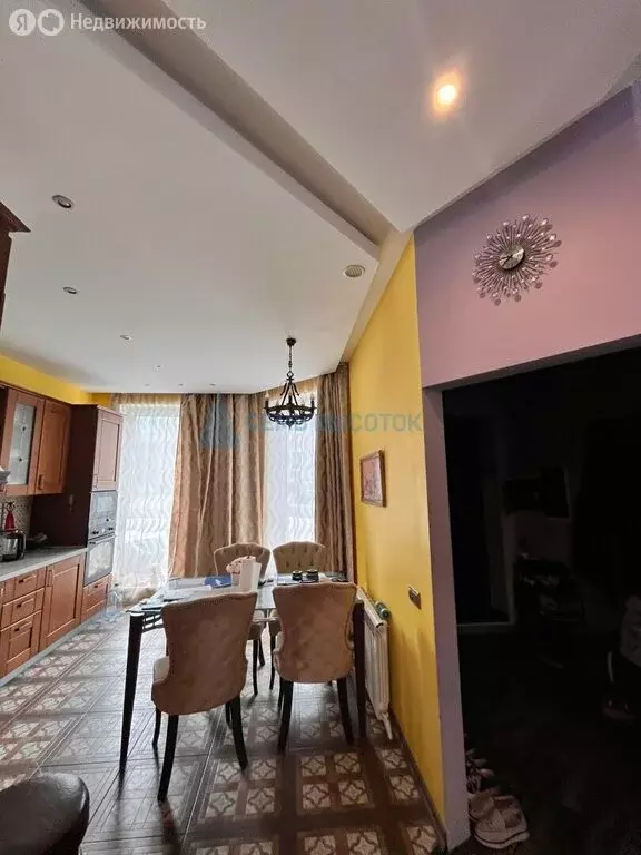 Дом в посёлок городского типа Быково, Луговая улица (220 м) - Фото 2