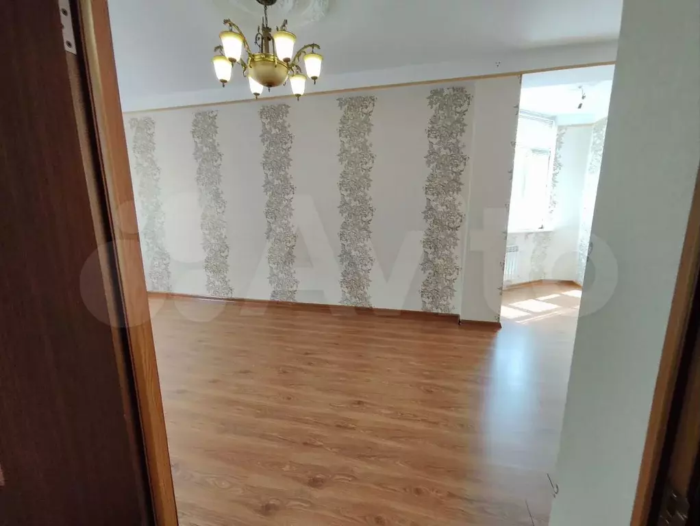 2-к. квартира, 80 м, 8/10 эт. - Фото 1