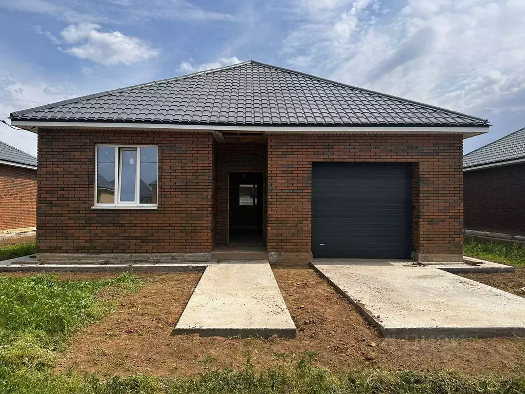 Дом в Оренбургская область, Оренбургский район, с. Ивановка ул. ... - Фото 1