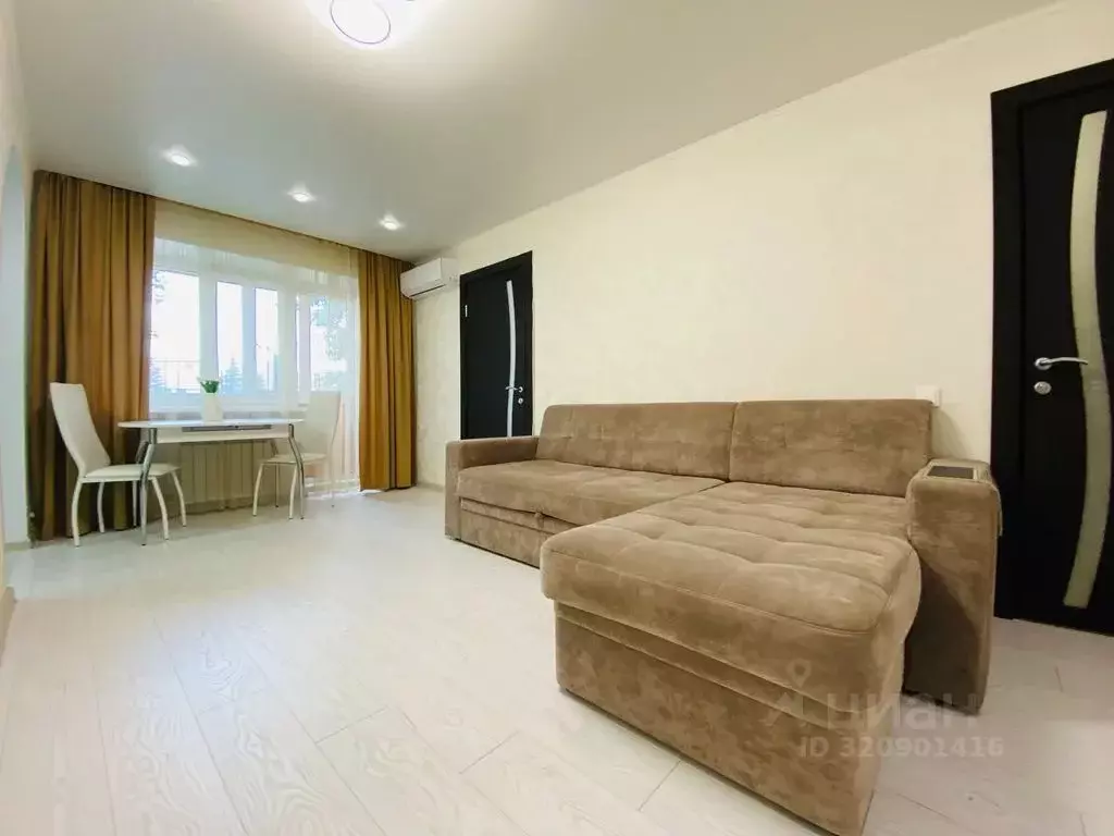 2-к кв. Тюменская область, Тюмень ул. Мельникайте, 103 (44.0 м) - Фото 2