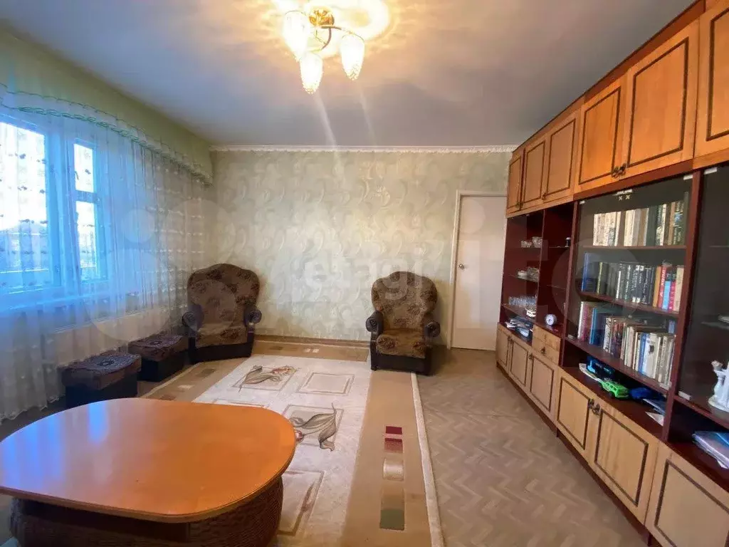 3-к. квартира, 63 м, 4/5 эт. - Фото 1