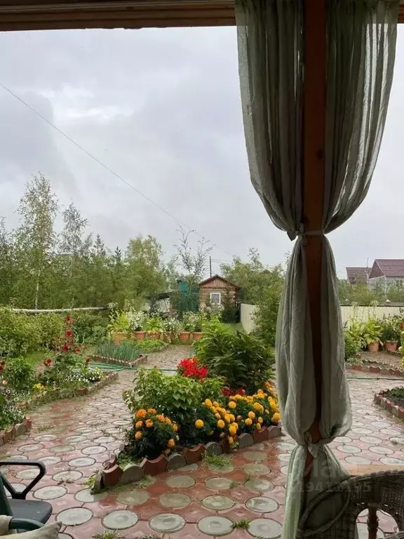 Дом в Саха (Якутия), Якутск ул. Автодорожная Киз Ягу, 55 (200 м) - Фото 1