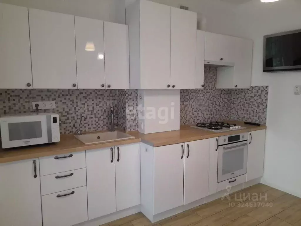 2-к кв. Калининградская область, Зеленоградск Московская ул., 72 (64.3 ... - Фото 1