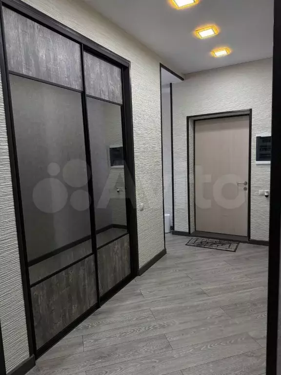 3-к. квартира, 73 м, 6/9 эт. - Фото 0