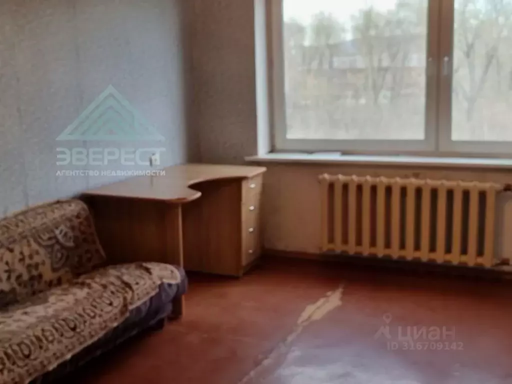 3-к кв. Хакасия, Абакан ул. Ленинского Комсомола, 35 (61.3 м) - Фото 0