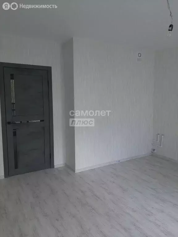 Квартира-студия: Челябинск, улица Лобырина, 11 (24 м) - Фото 2