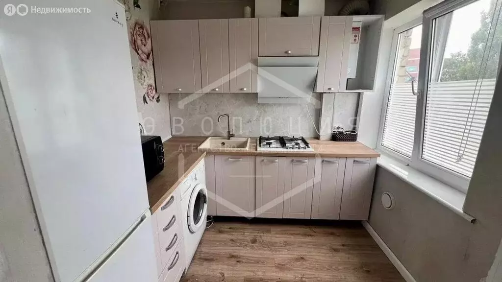 2-комнатная квартира: Калининград, Уральская улица, 13 (40.7 м) - Фото 1