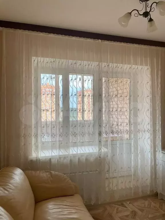 1-к. квартира, 42 м, 7/15 эт. - Фото 1
