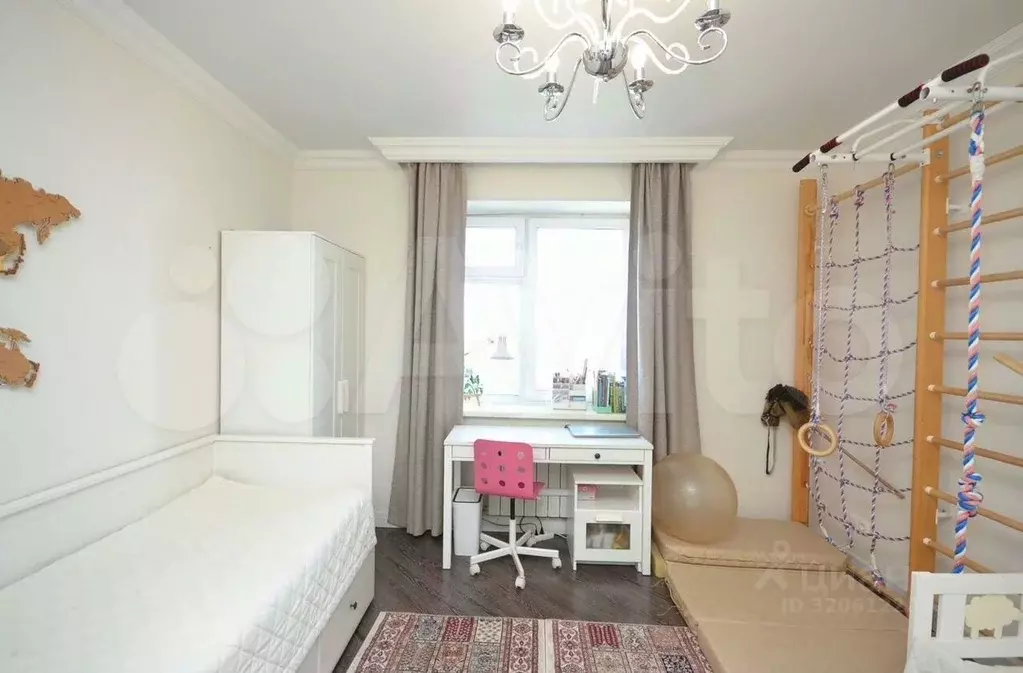 3-к кв. Саха (Якутия), Якутск ул. Дзержинского, 30 (99.0 м) - Фото 1