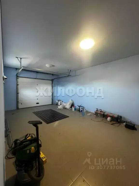 Дом в Хакасия, Усть-Абаканский район, пос. Тепличный ул. 1-я ... - Фото 1