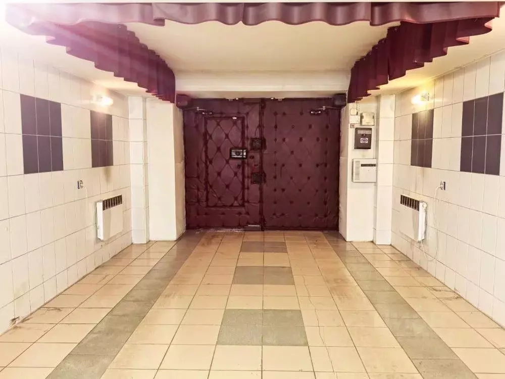 Гараж в Иркутская область, Иркутск ул. Поленова, 35 (40 м) - Фото 1
