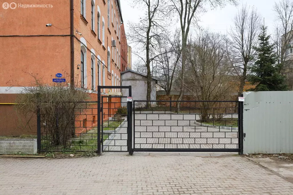 Квартира-студия: Калининград, улица Багратиона, 73А (32.6 м) - Фото 1