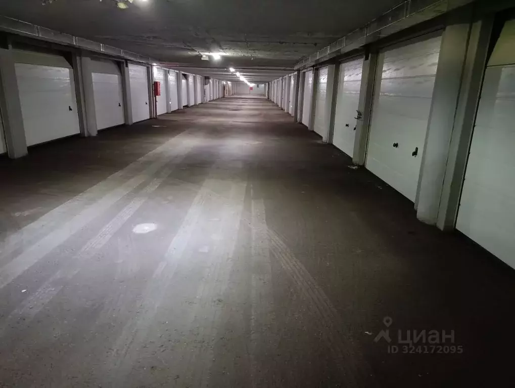 Гараж в Свердловская область, Екатеринбург ул. Белинского, 86 (18 м) - Фото 2