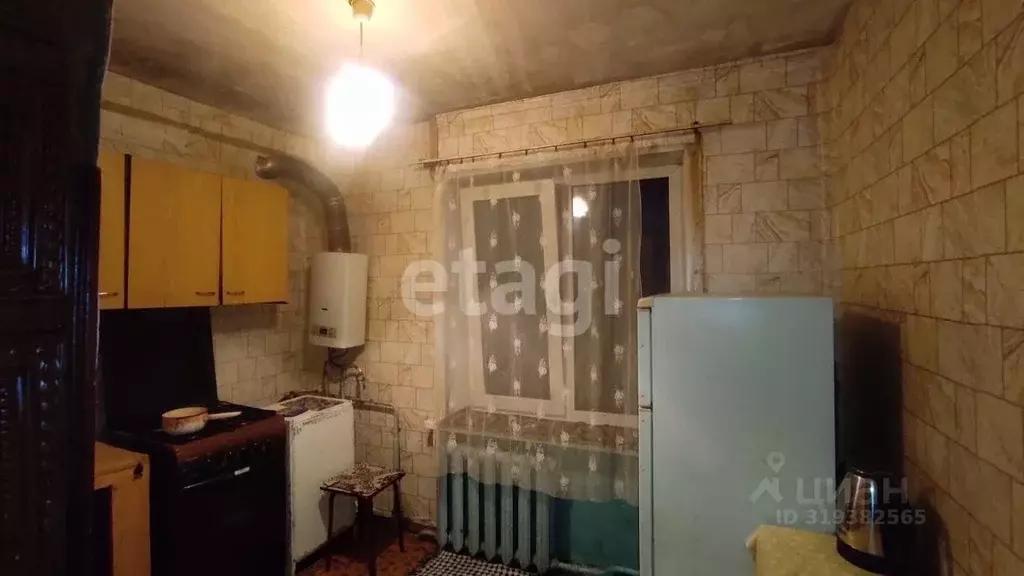 2-к кв. Коми, Сыктывкар ул. Димитрова, 4 (44.6 м) - Фото 1