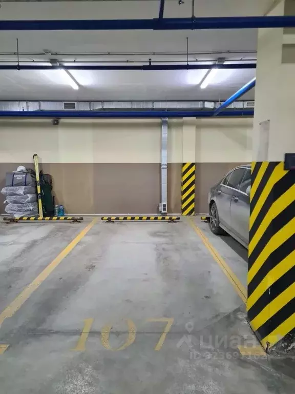 Гараж в Свердловская область, Екатеринбург ул. Куйбышева, 21 (20 м) - Фото 1