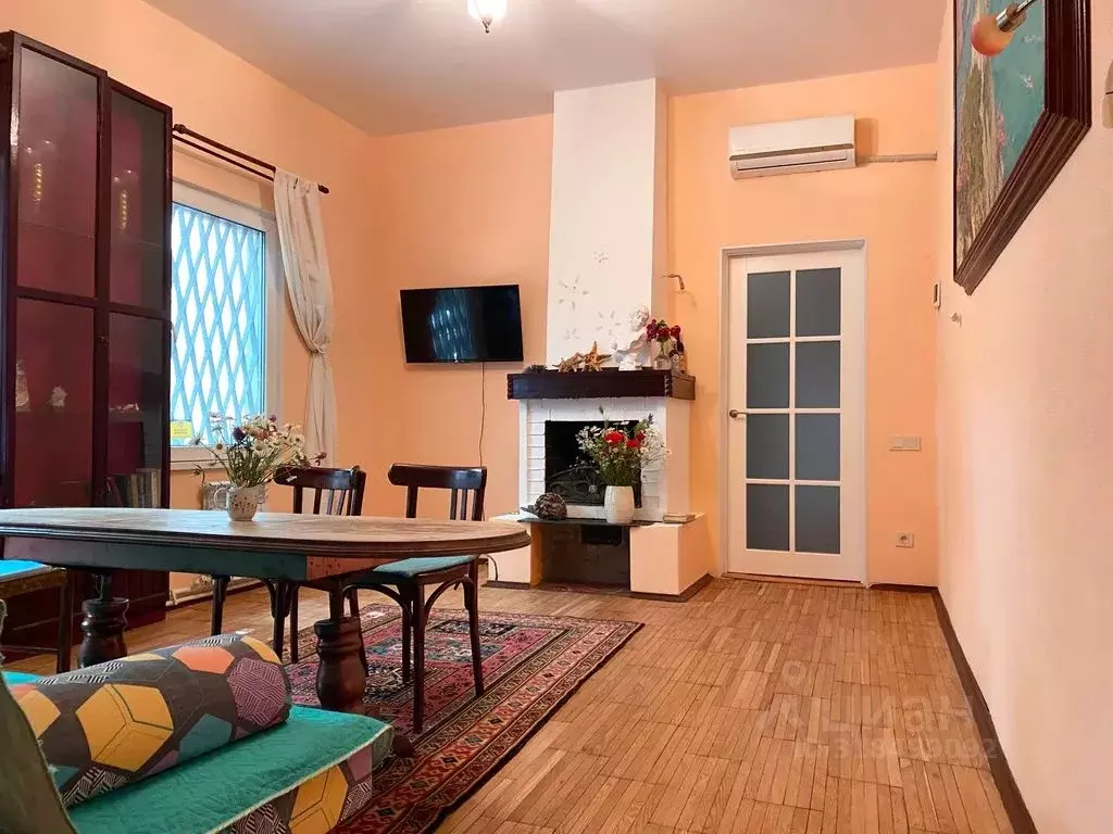 2-к кв. Крым, Алушта ул. Карла Маркса, 11 (50.0 м) - Фото 1