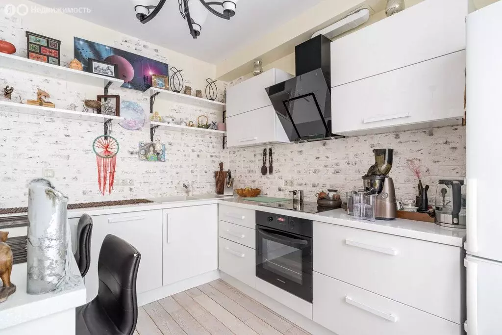 Квартира-студия: посёлок Коммунарка, микрорайон Эдальго, 7 (35 м) - Фото 1