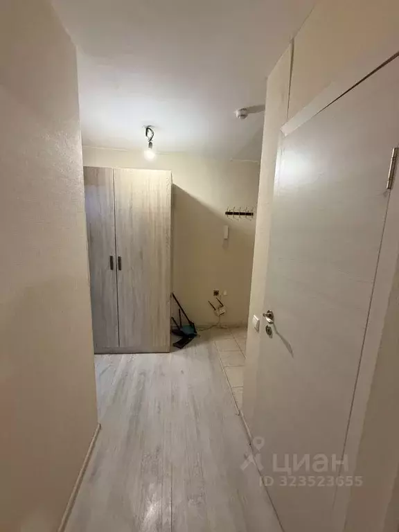 2-к кв. Татарстан, Казань ул. Зур Урам, 1 (55.0 м) - Фото 1