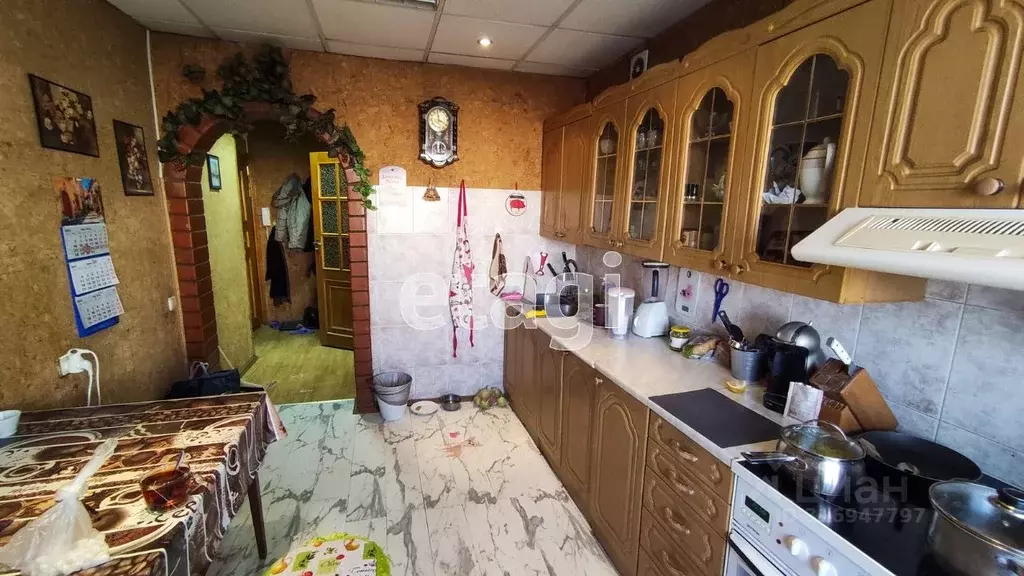 3-к кв. Белгородская область, Белгород ул. Белгородского полка, 65 ... - Фото 0