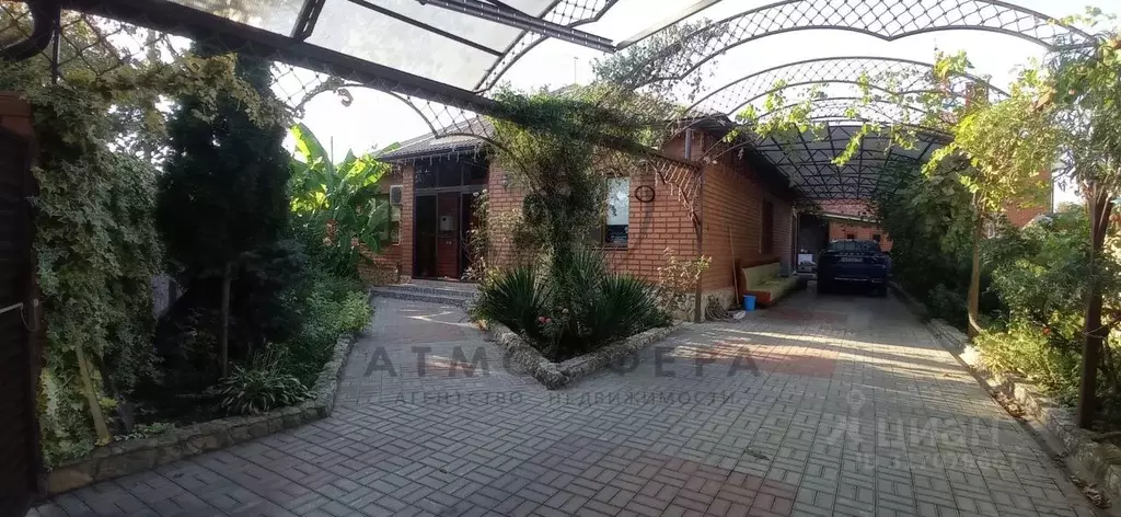 Дом в Краснодарский край, Апшеронск Вокзальная ул., 34А (200 м) - Фото 0