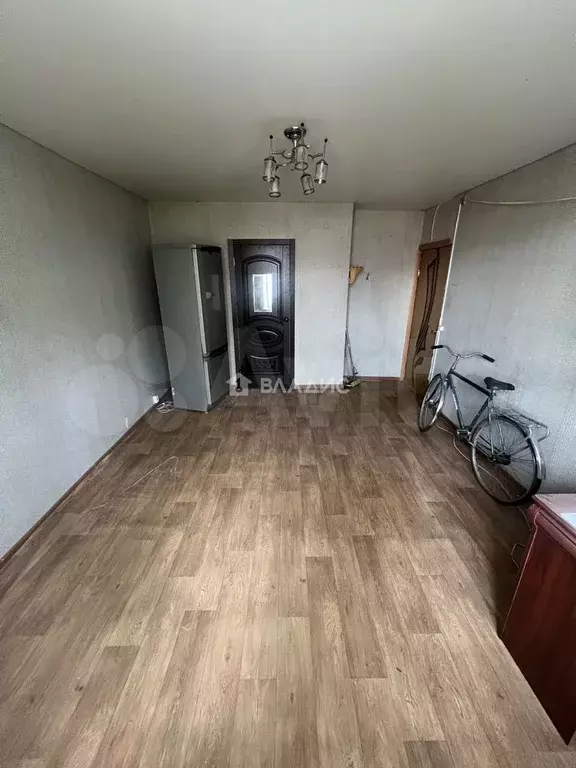 Комната 23 м в 3-к., 2/4 эт. - Фото 0