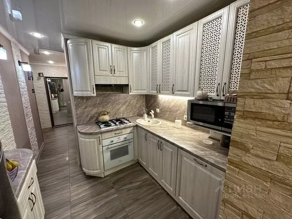 3-к кв. Севастополь просп. Генерала Острякова, 33 (70.0 м) - Фото 0