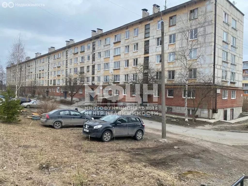 1-комнатная квартира: Кондопога, улица Бумажников, 14 (30 м) - Фото 0