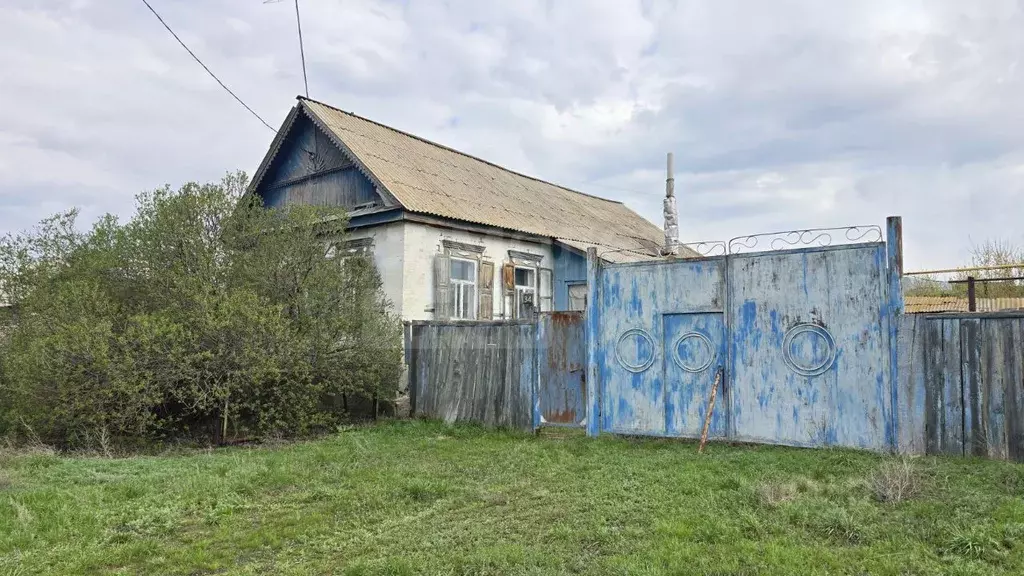 Дом в Оренбургская область, Оренбургский район, с. Нижняя Павловка ул. ... - Фото 1