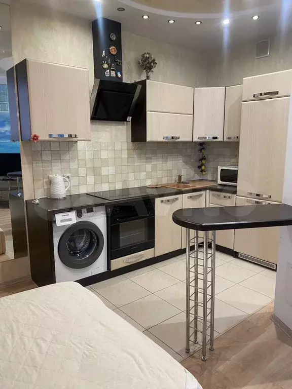 1-к. квартира, 50 м, 7/10 эт. - Фото 1