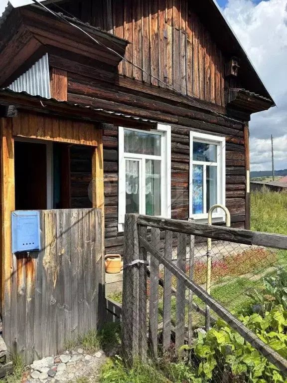 Дом в Алтай, Майминский район, с. Майма Заводская ул., 142 (21 м) - Фото 1