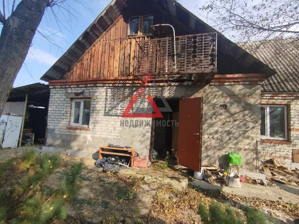 Дом в Свердловская область, Каменский муниципальный округ, с. Соколова ... - Фото 1