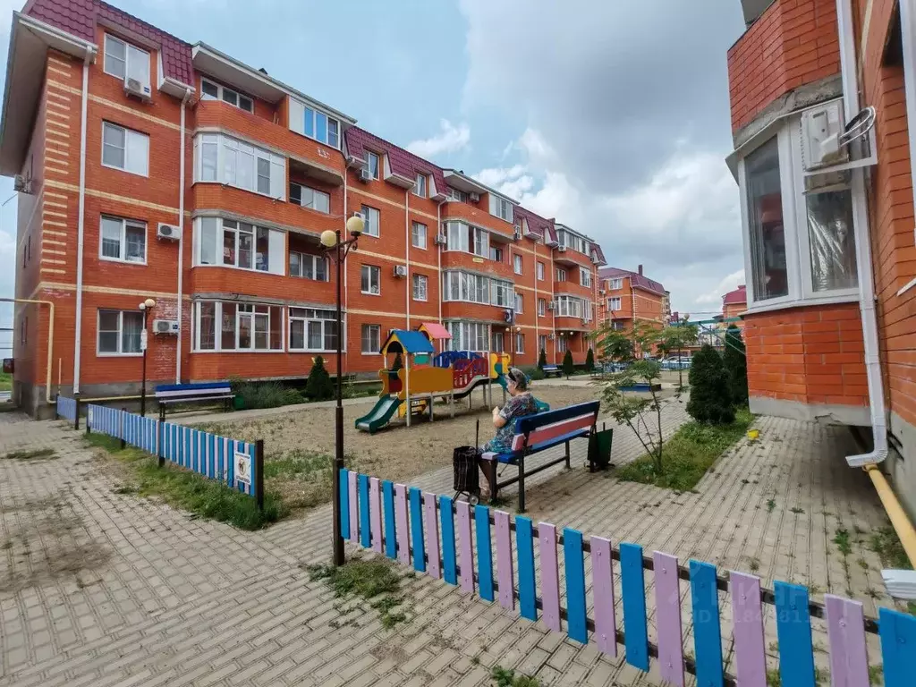 Студия Адыгея, Тахтамукайский район, Яблоновский пгт ул. Гагарина, ... - Фото 0