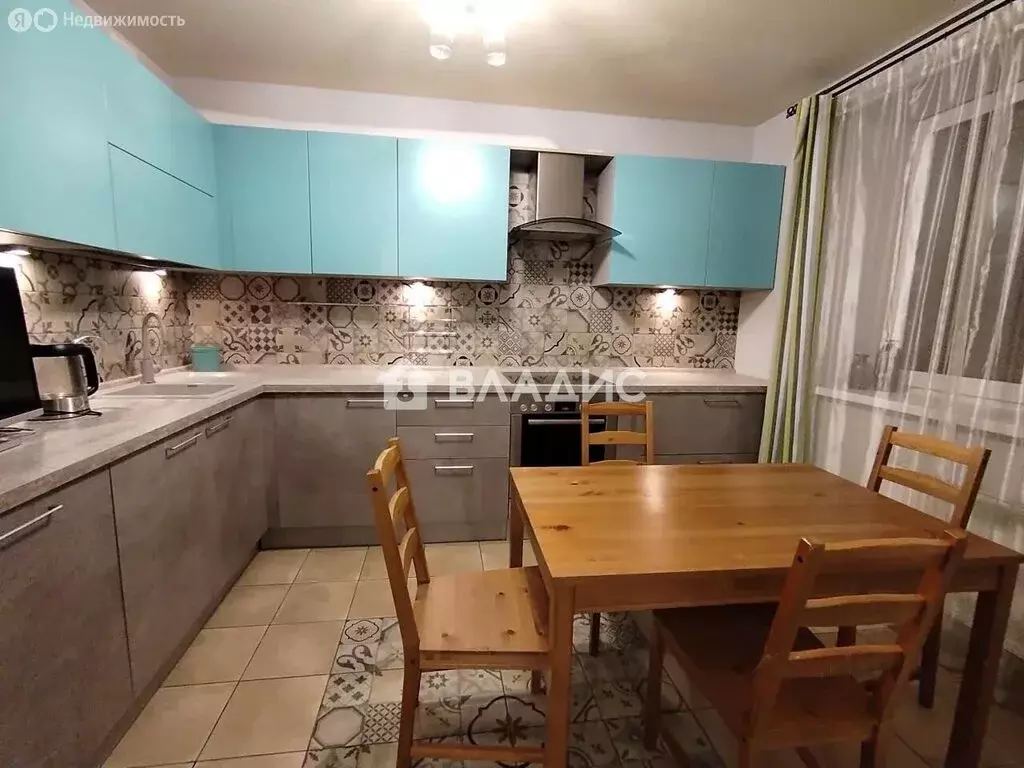 2-комнатная квартира: Санкт-Петербург, Пулковское шоссе, 40к3 (50 м) - Фото 1