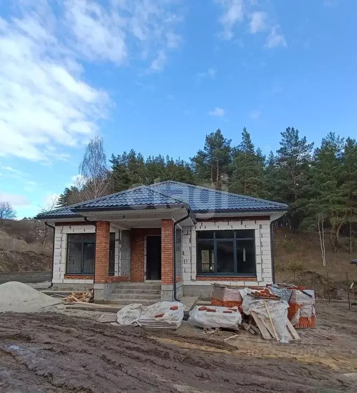 Дом в Курская область, Курский район, Моковский сельсовет, Сосновый ... - Фото 1