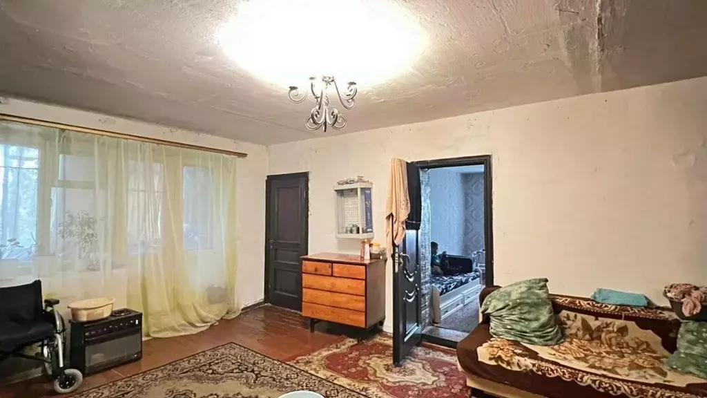 Комната Омская область, Омск ул. 10 лет Октября, 203 (11.7 м) - Фото 2