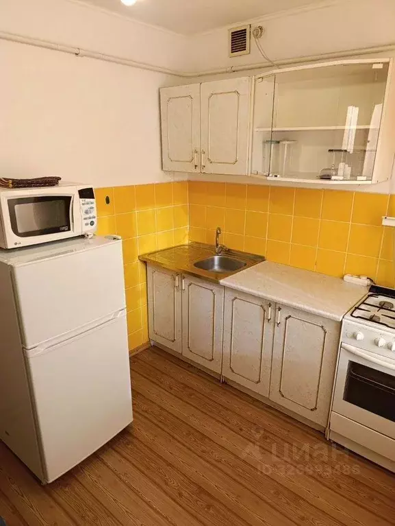 1-к кв. Омская область, Омск ул. Арнольда Нейбута, 9 (38.0 м) - Фото 2