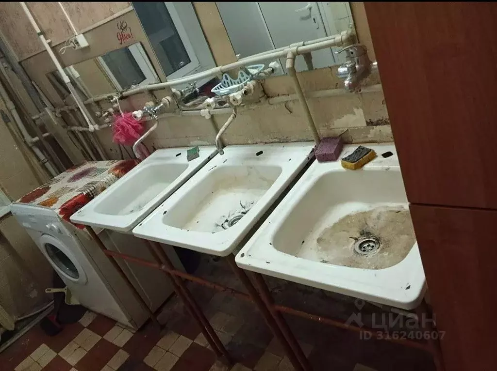 Комната Нижегородская область, Нижний Новгород ул. Сергея Тюленина, 6 ... - Фото 1