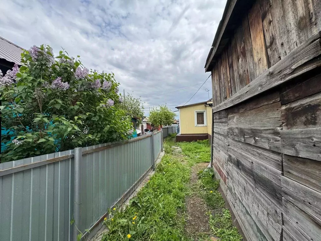 Дом в Алтайский край, Рубцовск ул. Ломоносова, 190 (50 м) - Фото 1
