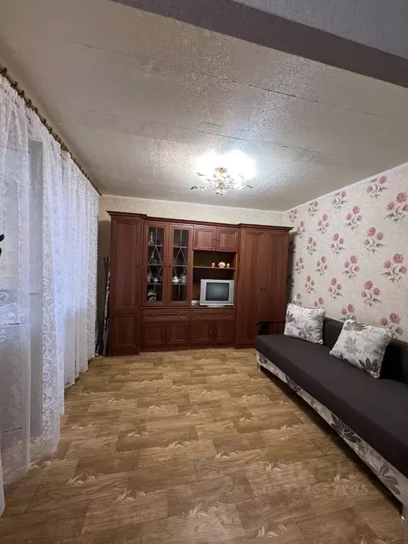 1-к кв. Ростовская область, Аксай ул. Платова, 66 (30.0 м) - Фото 1