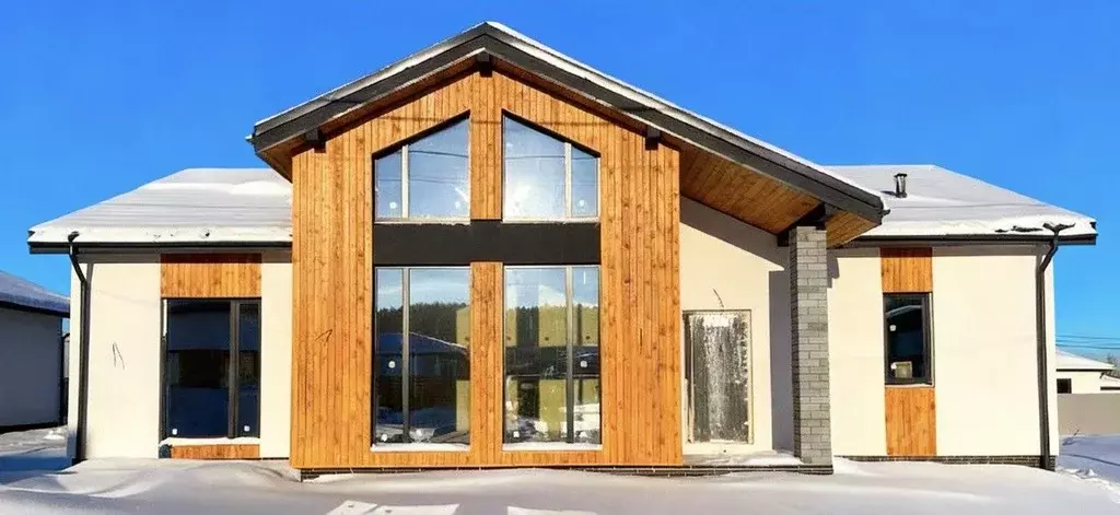 Дом в Свердловская область, Сысертский муниципальный округ, д. Малое ... - Фото 1