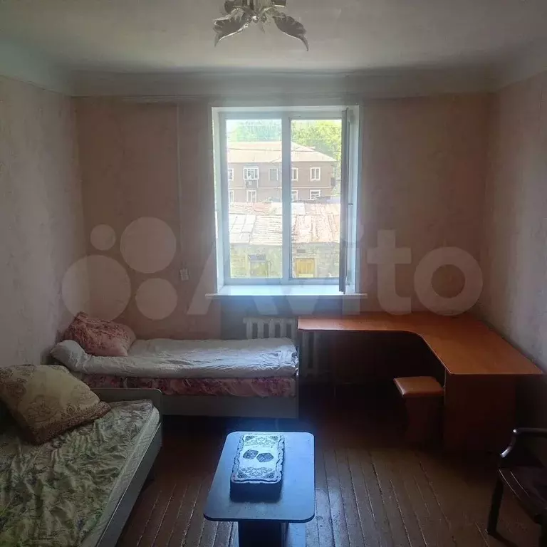 Комната 20 м в 1-к., 2/2 эт. - Фото 0
