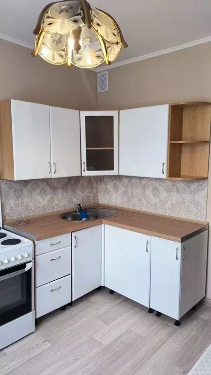 1-к. квартира, 40 м, 4/10 эт. - Фото 0