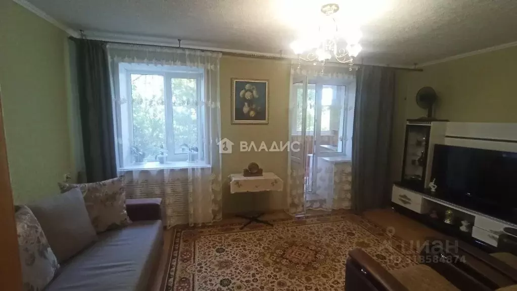 3-к кв. Белгородская область, Белгород Советская ул., 1а (68.1 м) - Фото 1