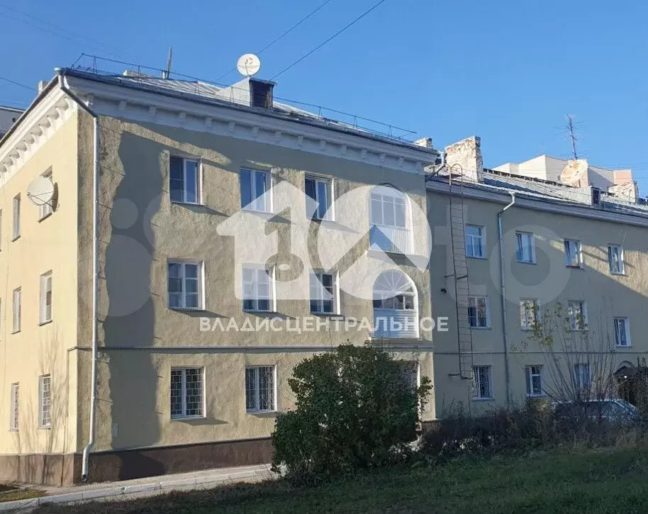 Комната 15 м в 3-к., 1/3 эт. - Фото 0