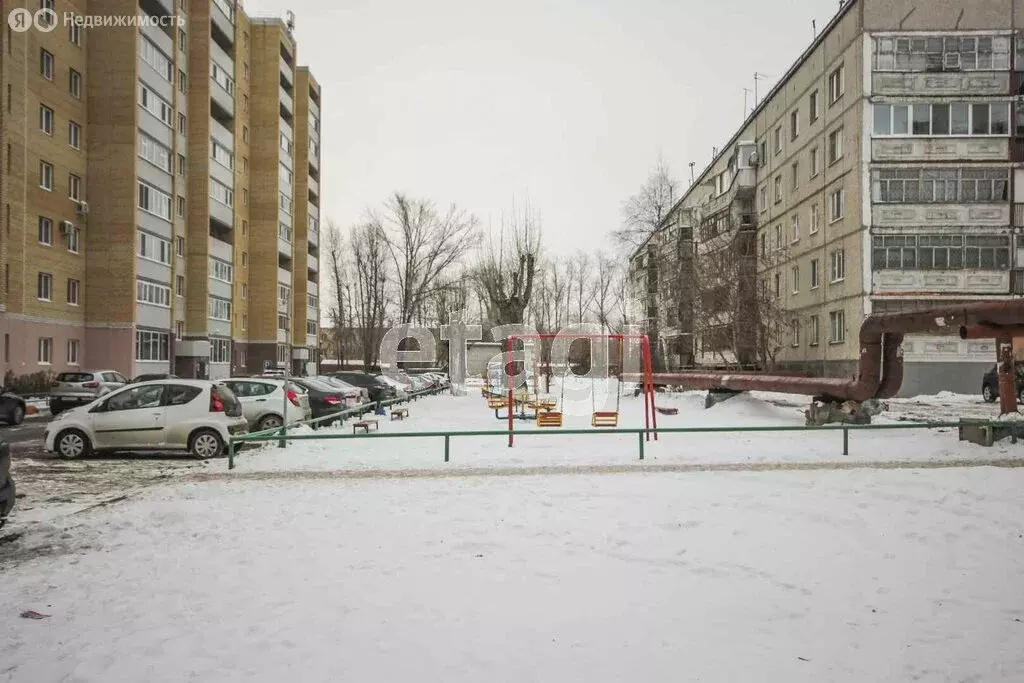 3-комнатная квартира: Тюмень, улица Судостроителей, 71 (75 м) - Фото 2