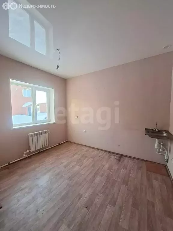 1-комнатная квартира: посёлок Березник, улица Павлина Виноградова, ... - Фото 1